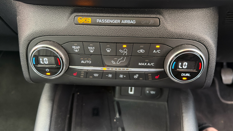 Ford Focus Vignale 1.0 EcoBoost 125 Active X 5dr Petrol Hatchback